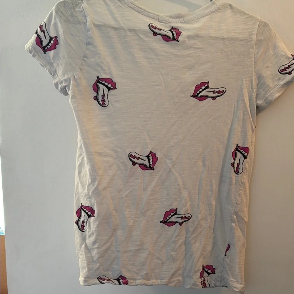 Skateboard Lips White T-shirt - Picture 4 of 4